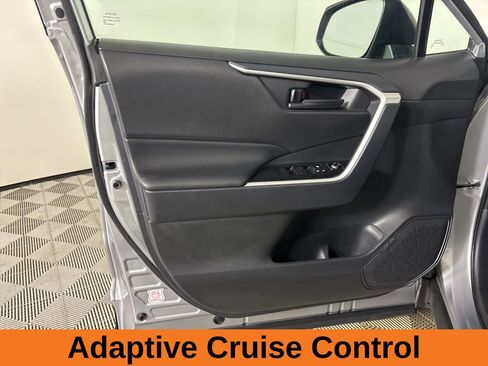 Used 2025 Toyota RAV4 LE image 8