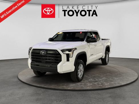New 2025 Toyota Tundra SR5 w/ SR5 Premium Package AWD/4WD image 1