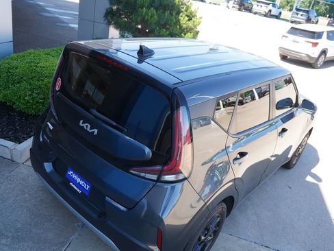 Used 2024 Kia Soul LX w/ Option Group 015 FWD image 12