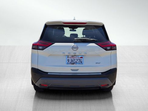Used 2023 Nissan Rogue SV FWD image 5