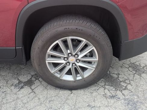 Used 2023 Chevrolet Traverse LT w/ LPO, Floor Liner Package AWD/4WD image 35
