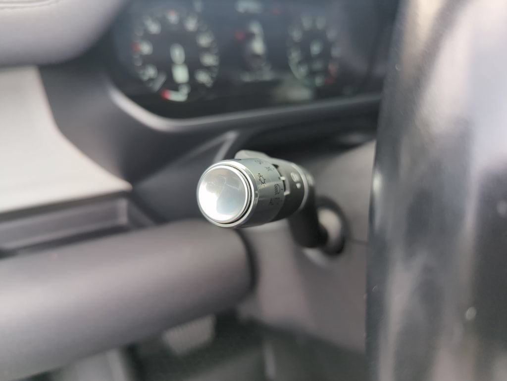 Used 2022 Land Rover Defender 110 S AWD/4WD image 20