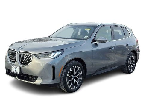 Used 2025 BMW X3 xDrive30i w/ Premium Package image 3