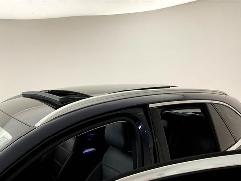Certified 2023 Mercedes-Benz GLC 300 4MATIC image 40