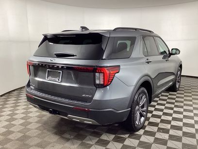 Used 2025 Ford Explorer Active w/ Active Comfort Package