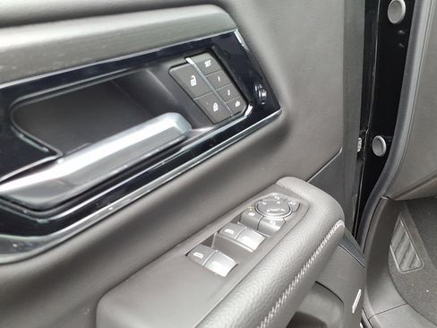 New 2026 GMC Yukon XL Denali AWD/4WD image 15