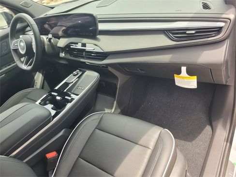 New 2025 Buick Enclave Sport Touring w/ Power Package image 18