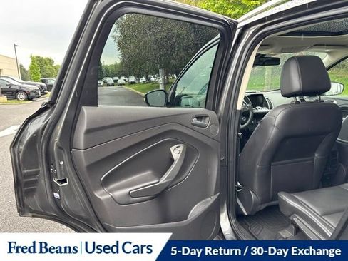 Used 2017 Ford Escape Titanium AWD/4WD image 13
