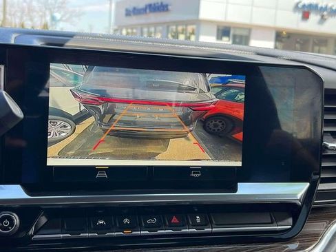 Certified 2023 Chevrolet Silverado 1500 LT AWD/4WD image 28