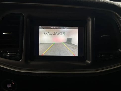 Used 2019 Dodge Challenger SXT RWD image 14