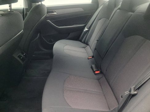 Used 2018 Hyundai Sonata SEL w/ Tech Package 04 FWD image 18