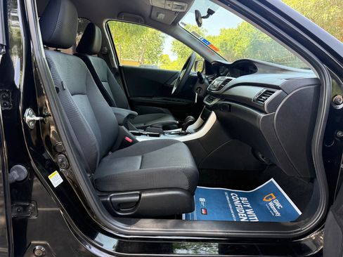 Used 2015 Honda Accord LX image 20