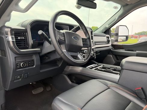 Used 2026 Ford F250 Lariat w/ Tremor Off-Road Package AWD/4WD image 20