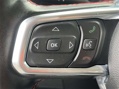 Used 2022 Jeep Wrangler Unlimited Rubicon w/ Xtreme Recon 35" Tire Package image 19