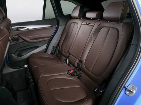 Used 2021 BMW X1 xDrive28i image 12