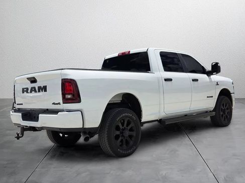 Used 2025 RAM 2500 Big Horn AWD/4WD image 4