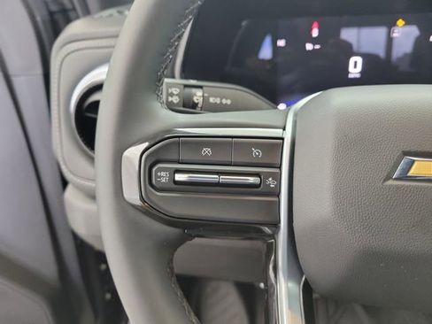 Used 2023 Chevrolet Colorado LT w/ LT Convenience Package II image 22