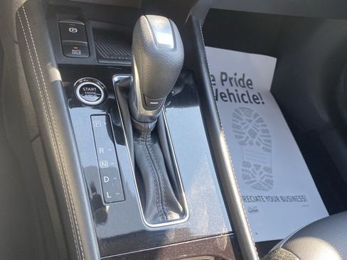 Used 2022 Nissan Kicks SR w/ Premium Package image 22