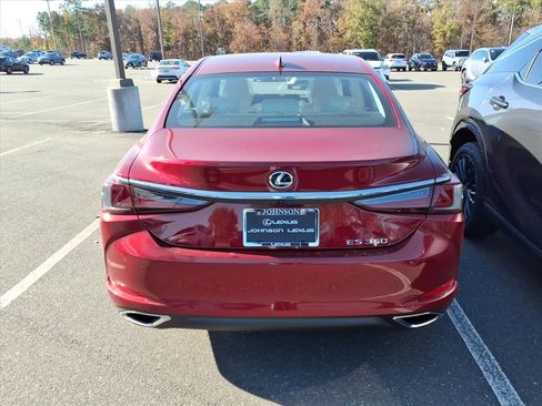 New 2025 Lexus ES 350 w/ Premium Package image 6