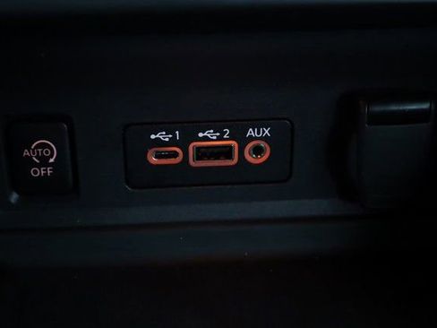 Used 2025 Nissan Sentra SV image 19