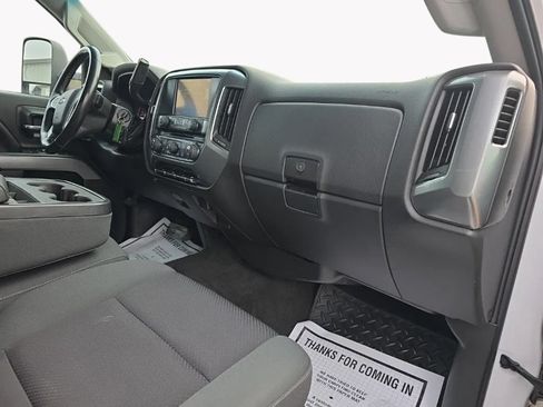 Used 2015 Chevrolet Silverado 2500 LT w/ Z71 Package, Off-Road AWD/4WD image 19