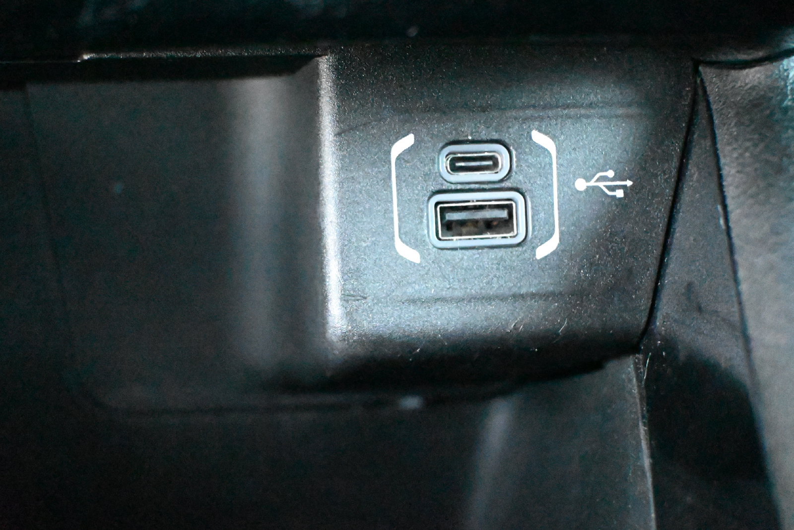 Used 2025 Jeep Compass Trailhawk AWD/4WD image 19