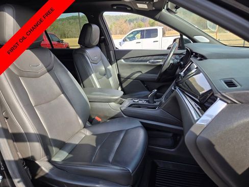 Used 2023 Cadillac XT6 Premium Luxury AWD/4WD image 24