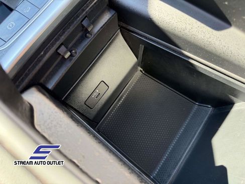 Used 2022 BMW X5 xDrive45e image 42