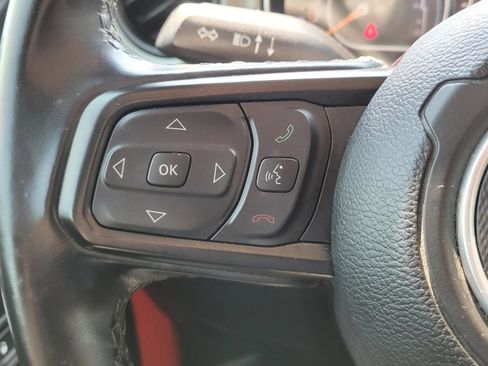 Used 2021 Jeep Gladiator Sport AWD/4WD image 29