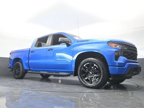 Used 2025 Chevrolet Silverado 1500 Custom w/ Turbomax Blackout Package AWD/4WD image 56