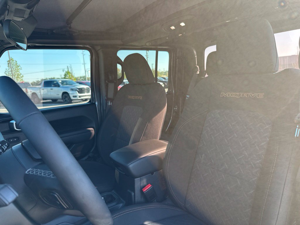 New 2026 Jeep Gladiator Mojave AWD/4WD image 36
