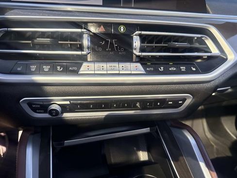 Used 2022 BMW X6 xDrive40i image 25
