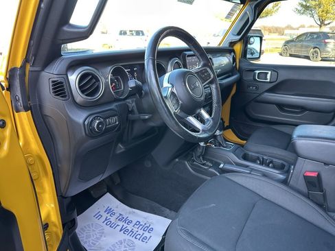 Used 2021 Jeep Wrangler Unlimited Sahara image 61