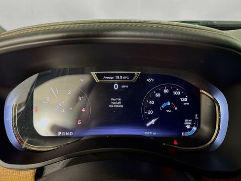 Used 2023 RAM 3500 Limited image 18