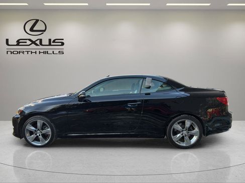 Used 2011 Lexus IS 250C w/ Luxury Pkg image 9
