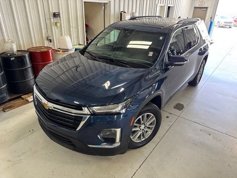 Used 2023 Chevrolet Traverse LT AWD/4WD image 34