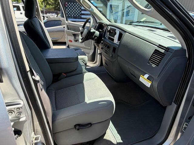Used 2009 Dodge Ram 2500 Truck SLT w/ Popular Equipment Group AWD/4WD image 25