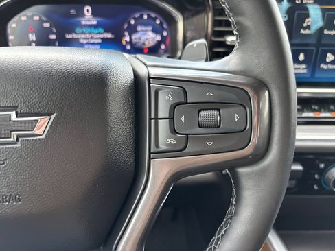 Used 2025 Chevrolet Silverado 1500 High Country w/ Midnight Edition AWD/4WD image 17