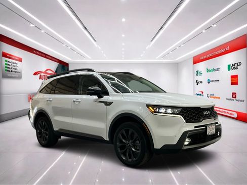 Used 2023 Kia Sorento SX Prestige AWD/4WD image 2