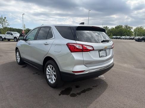 Used 2021 Chevrolet Equinox LT FWD image 9