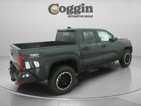 New 2026 Toyota Tacoma TRD Off-Road AWD/4WD image 10