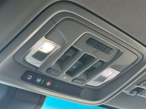 Used 2019 GMC Sierra 1500 SLT w/ SLT Premium Plus Package image 23