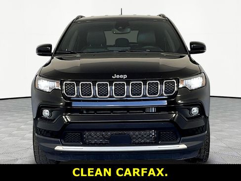 Used 2023 Jeep Compass Limited AWD/4WD image 2