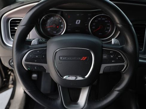 Used 2019 Dodge Charger Scat Pack w/ Plus Group RWD image 13