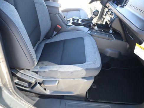 New 2025 Ford Bronco Big Bend image 16