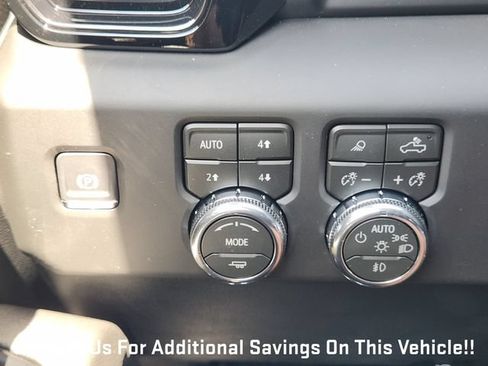 New 2026 GMC Sierra 1500 AT4 w/ AT4 Premium Package AWD/4WD image 17