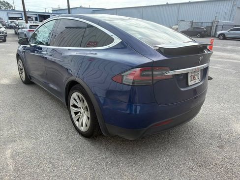 Used 2020 Tesla Model X Long Range AWD/4WD image 24