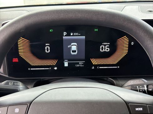 Used 2025 Kia K4 LXS image 19