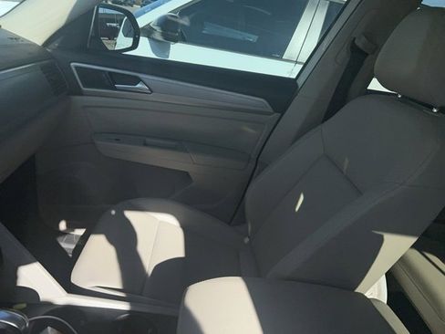 Used 2019 Volkswagen Atlas SE image 8