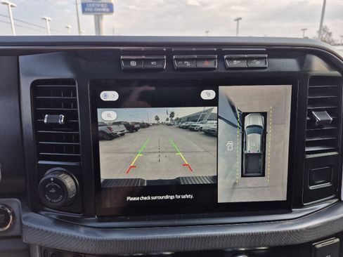 Certified 2024 Ford F250 Platinum image 16